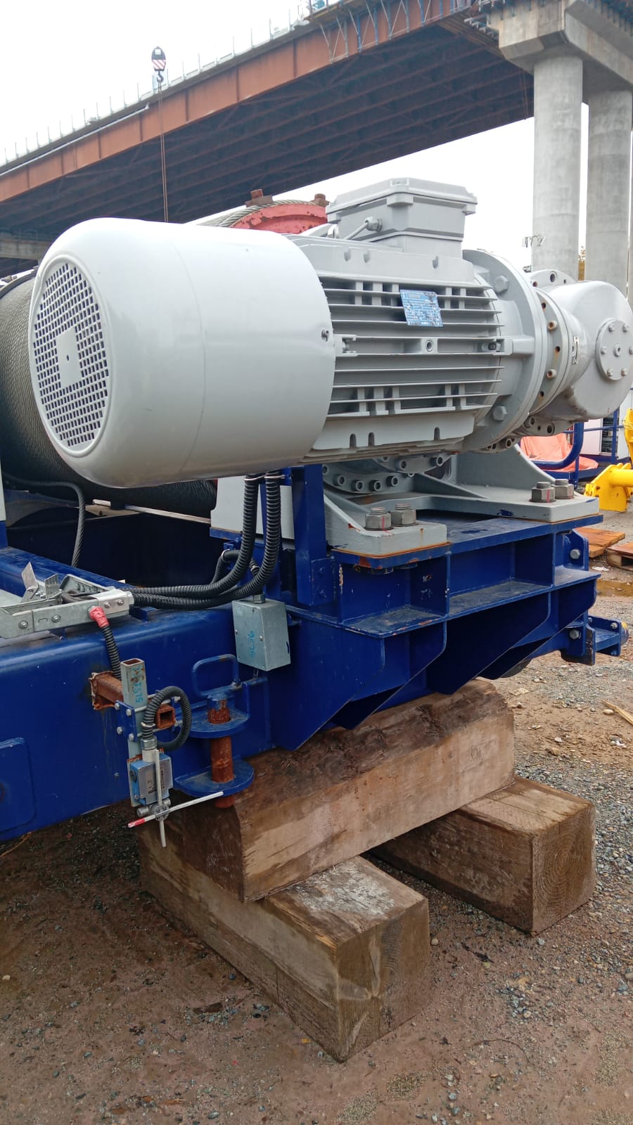 2022 Specialized Electric Winches - Image 4